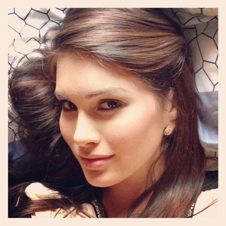  ♔ María Gabriela Isler (Molly) - Miss Universe 2013 Official Thread- (Venezuela) ♔ - Page 4 34994_10