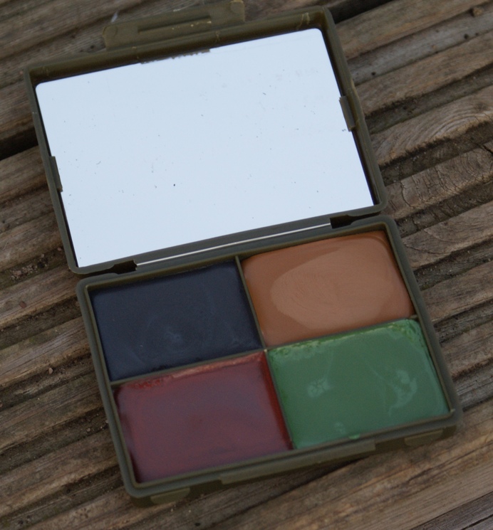 Commande maquillage camo Uk-for11