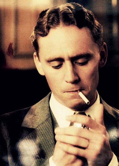Tom Hiddleston egyéb filmjei - Page 7 Tumblr17