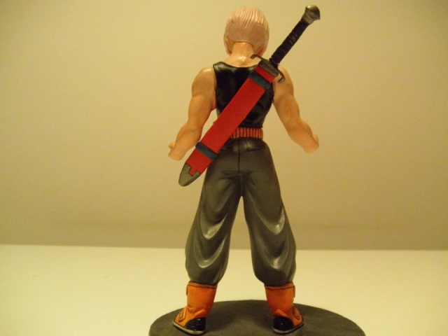 Doraemon dorato-salvadanaio in ceramica/Dragonball-Trunks & Evangelion-Rei Ayanami vinyl kit Trunks11