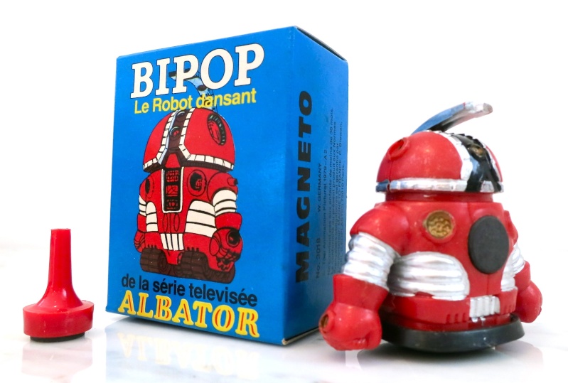 MAGNETO - jouets magnétiques et autres héros aimantés..! Bipop10