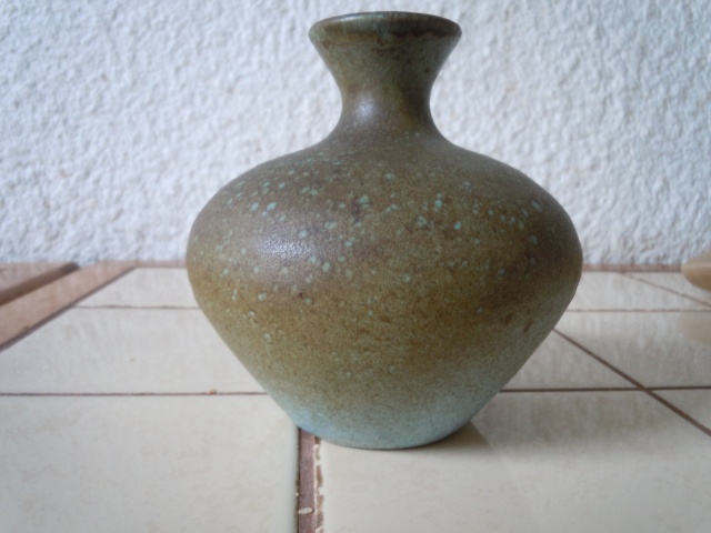 Petit vase en grès DEHOUX Dscn1810