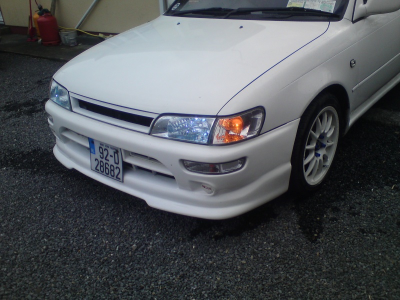 Wanted E10 front lip Dsc01011