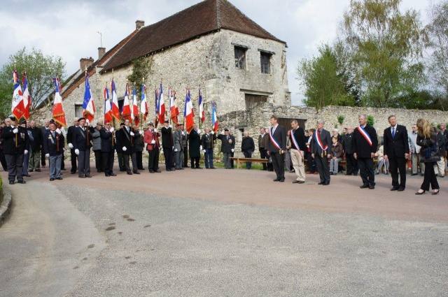 07.- Commémoration de la journée nationale de la Déportation : Baulne en Brie - 28.04.2013 Dsc03710