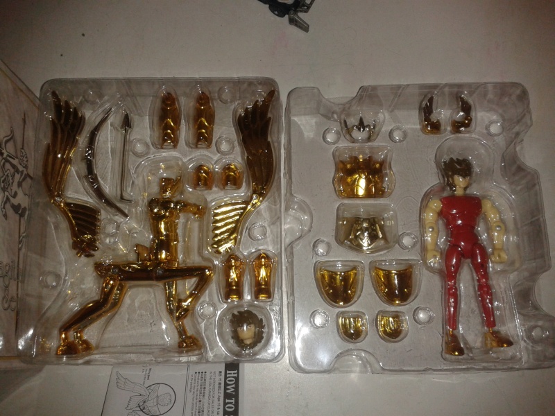 VENDO SAINT SEIYA PEGASUS CON ARMATURA DI SAGITTTER,,,,,,, 2013-056