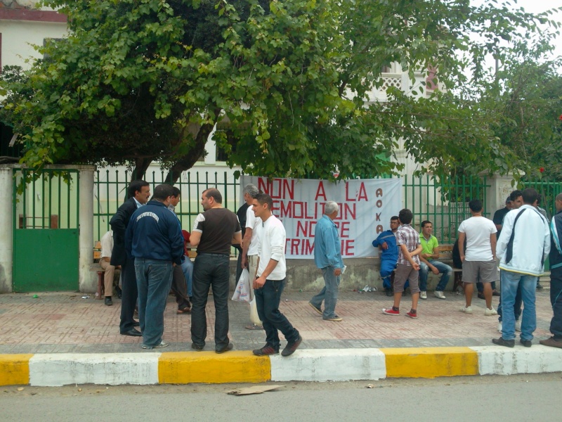 mobilisation des habitants d'AOKAS pour dire non a la demolition de notre patremoin(mosqué ex eglise) Photo428