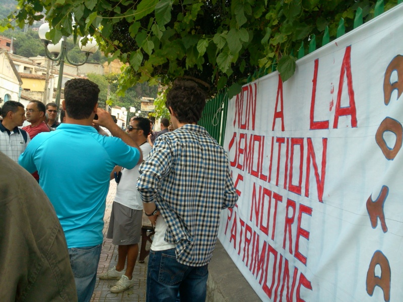 mobilisation des habitants d'AOKAS pour dire non a la demolition de notre patremoin(mosqué ex eglise) Photo436