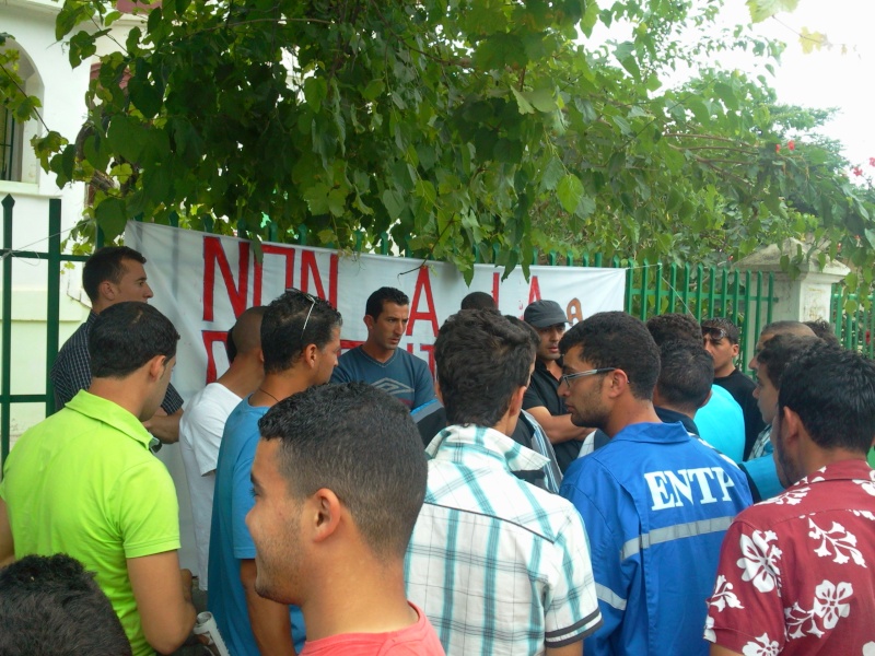 mobilisation des habitants d'AOKAS pour dire non a la demolition de notre patremoin(mosqué ex eglise) Photo437