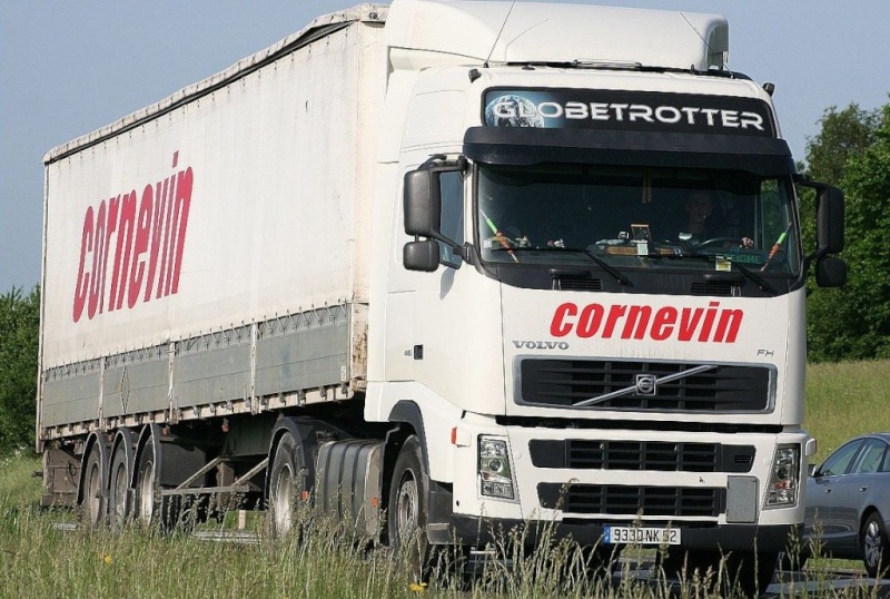  Cornevin (Cousances-les-Forges) (52) (transporteur disparu) Volvo711
