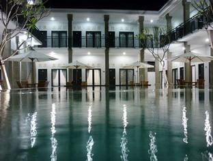 SALE Hotel at Bali Kolam_10