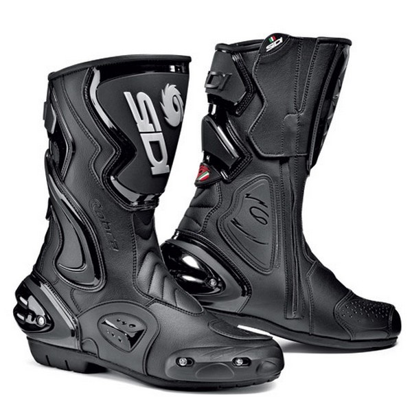 Botte racing , Qu'elles sont vos bottes?? - Page 4 Bottes10