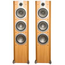 wharfadale vardus 400 speaker (used) 117
