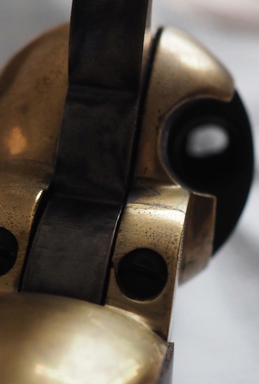 American Civil War Revolvers by Pietta 9mm Blank Fire. SWAP for MP40 Thumbn19
