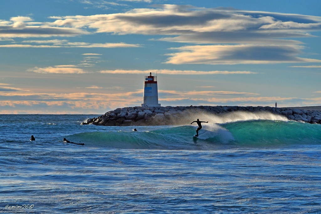 Surf et vagues P1241311