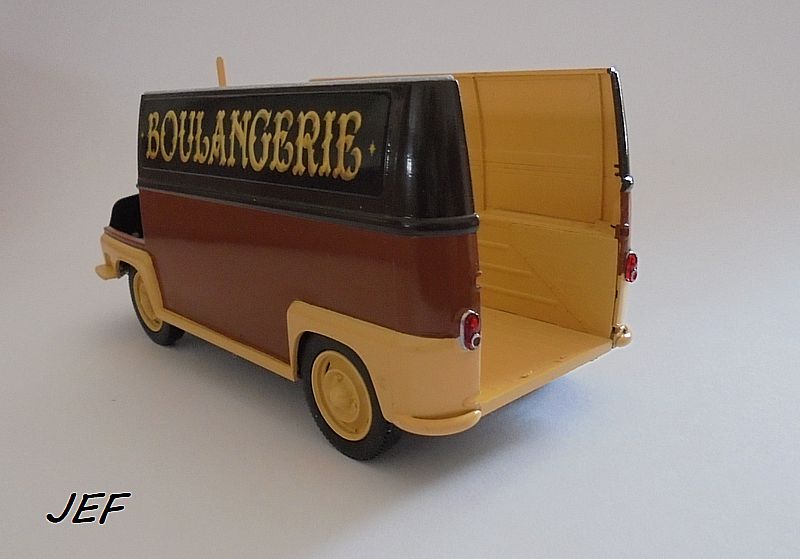 RENAULT ESTAFETTE BOULANGERIE 1964 Réf 80743 - Page 4 Boul_057