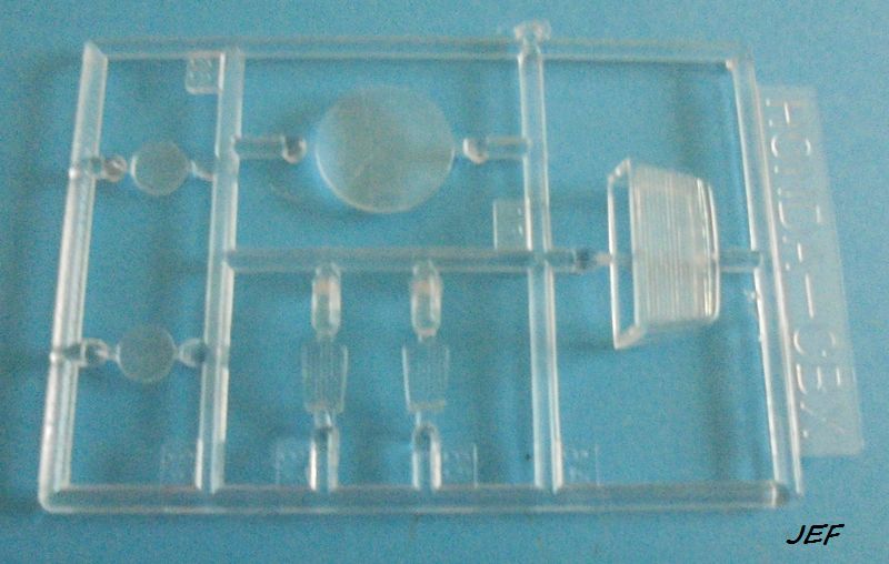 *1/12 HONDA 400 CBX REVELL Réf 07939 Cbx_0037