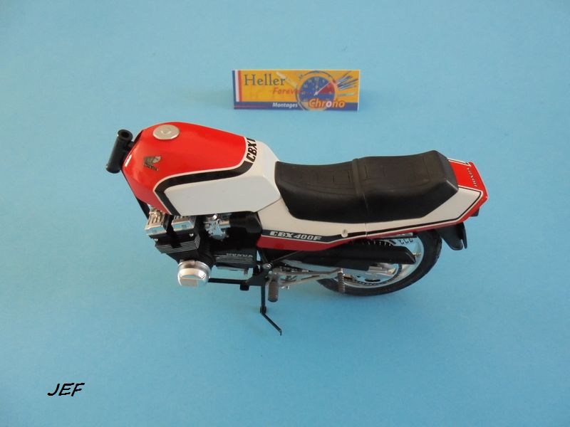 *1/12 HONDA 400 CBX REVELL Réf 07939 Cbx_0438
