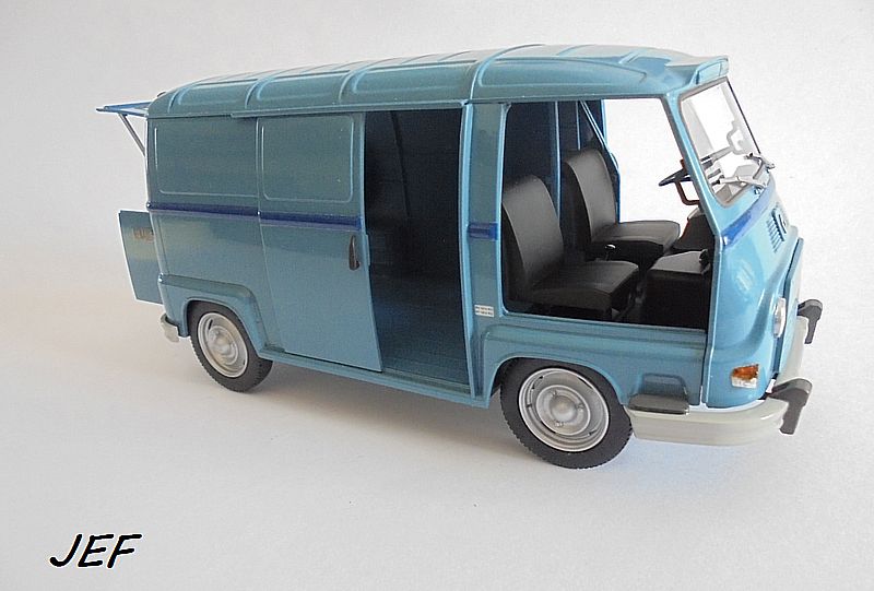 RENAULT ESTAFETTE FOURGONNETTE 1973 Réf 80743 - Page 2 Four_082