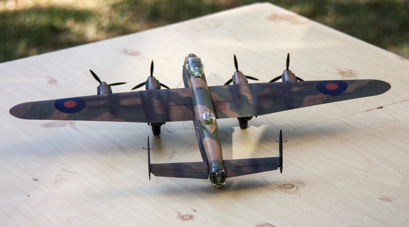 LANCASTER REVELL 1/72 - Page 5 Img_0310