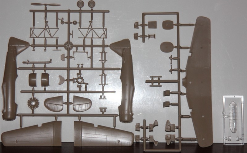 1/72 NAA 64 RS MODELS Img_1358