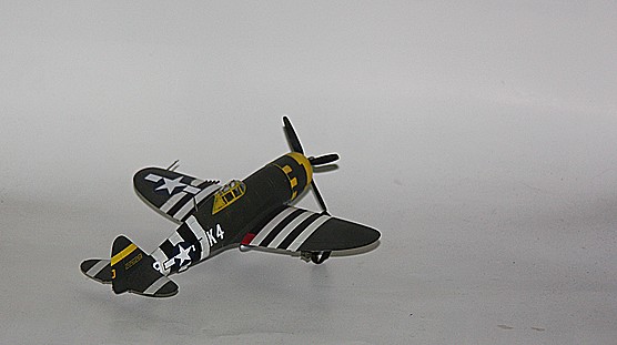 P 47 D RAZORBACK , maquette ACADEMY 1/72 Img_1364