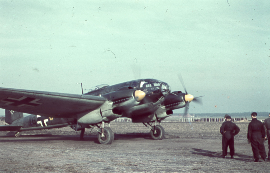 * 1/72   Heinkel 111        Airfix Westfe10