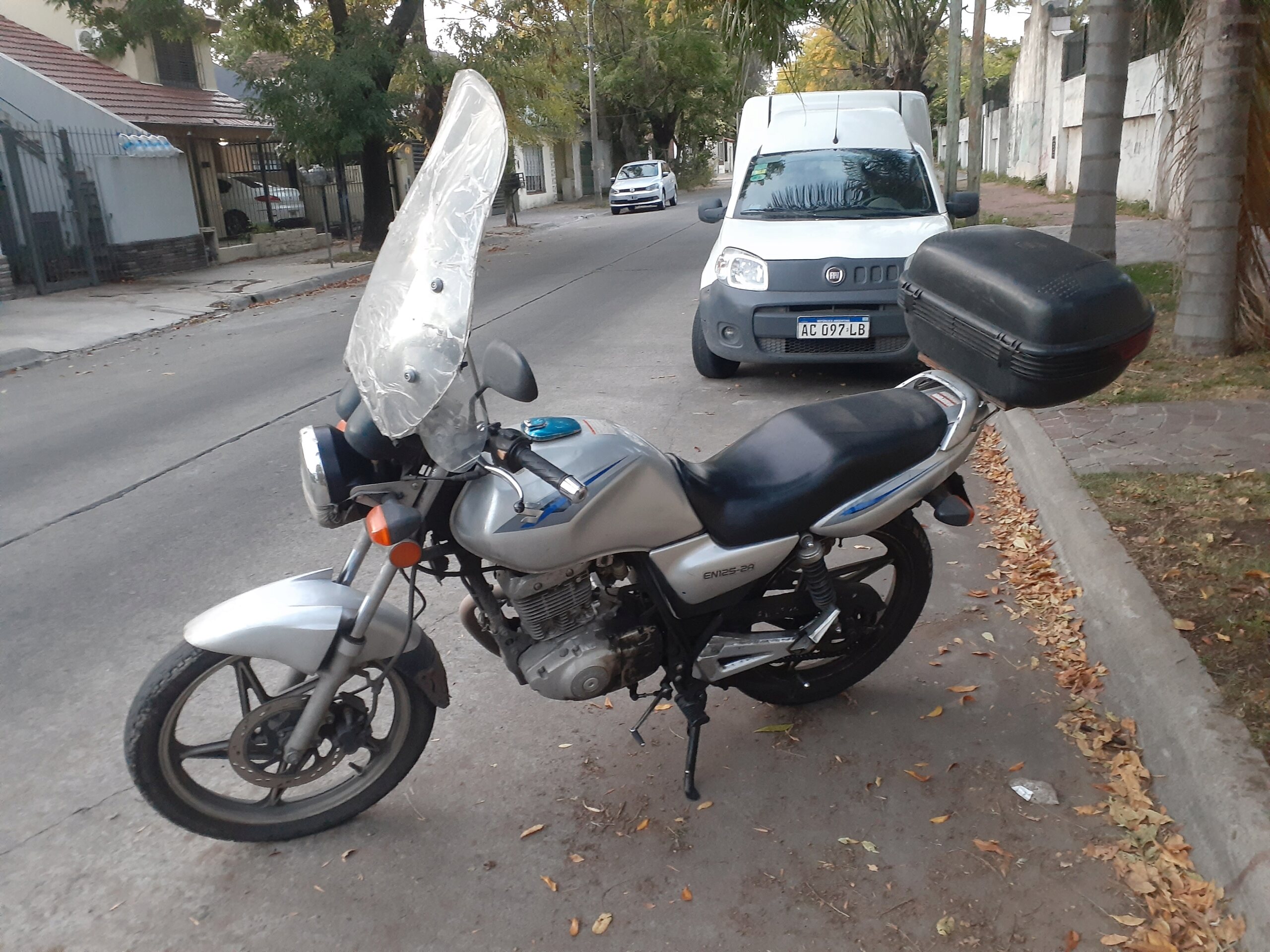 Suzuki EN125 2A (2015) - Review tras 100 mil kilómetros. 20230411