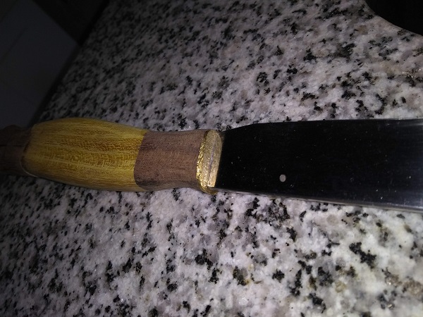 Cuchillo terminado Img_2012