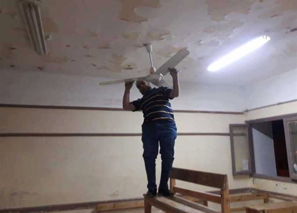  منع تركيب مراوح سقف في الفصول حرصا على سلامة الطلاب 25410