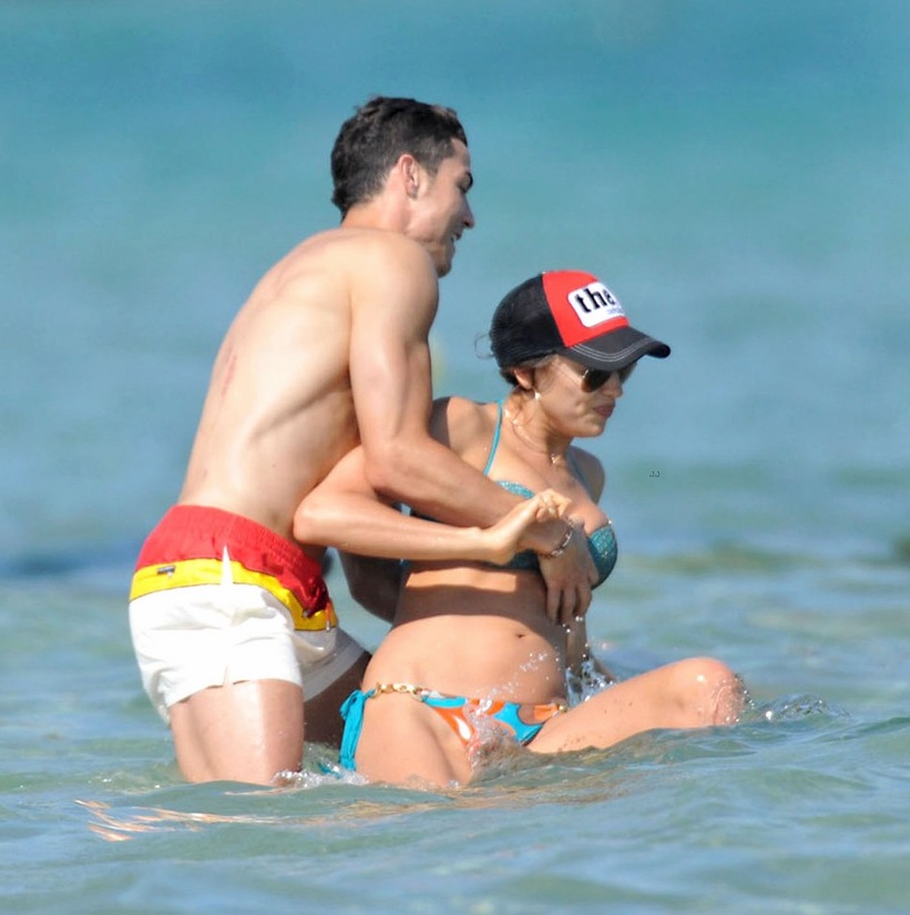 cristiano ronaldo and irina shayk bikini WOOOW OMG Cristi10