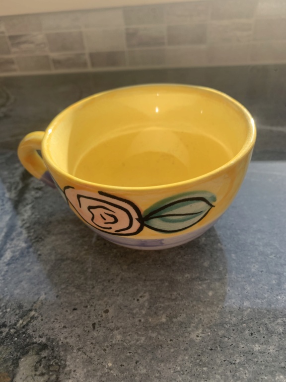 Christine Harris ceramics Roses cups wanted C251a010