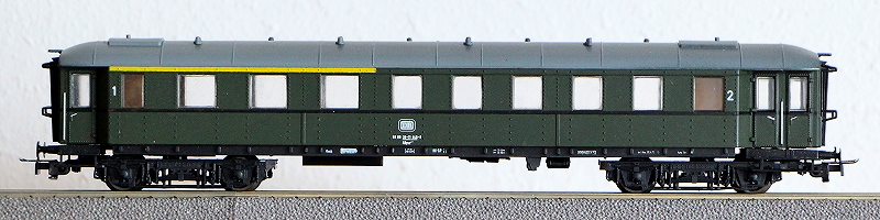 Die Einheits-Eilzugwagen als H0-Modelle 01-li-10