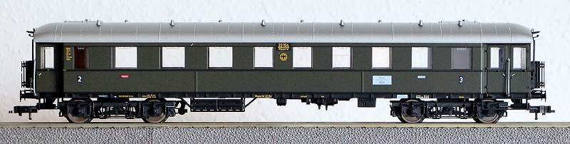 Die Einheits-Eilzugwagen als H0-Modelle 06-fl-10