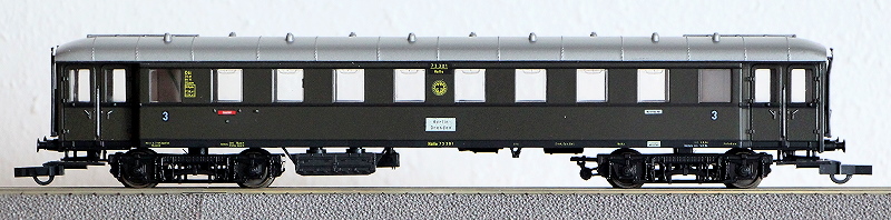 Die Einheits-Eilzugwagen als H0-Modelle 09-sm-10