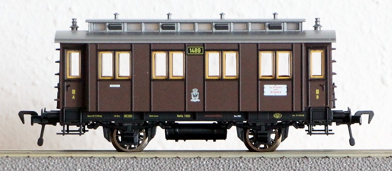 Die preußischen Reisezugwagen als H0-Modelle Fl-58212