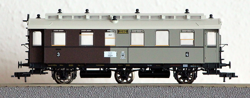Die preußischen Reisezugwagen als H0-Modelle Fl_58911