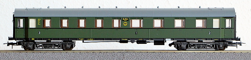 Die Einheits-Schnellzugwagen als H0-Modelle Li845010