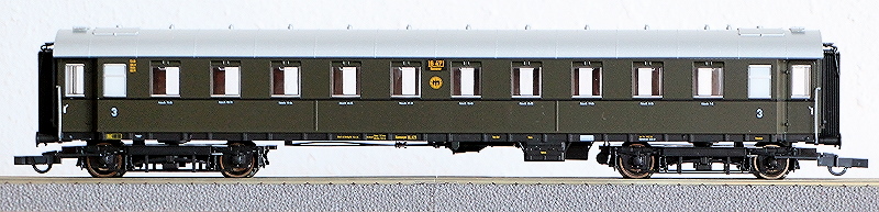 Die Einheits-Schnellzugwagen als H0-Modelle Rc456811