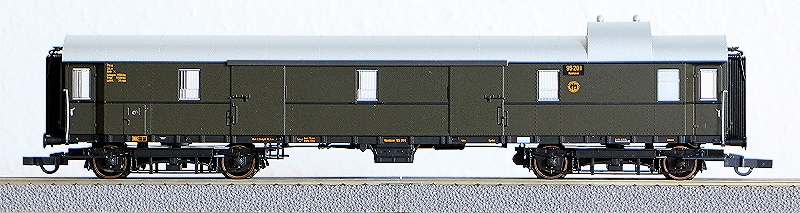 Die Einheits-Schnellzugwagen als H0-Modelle Rc456813