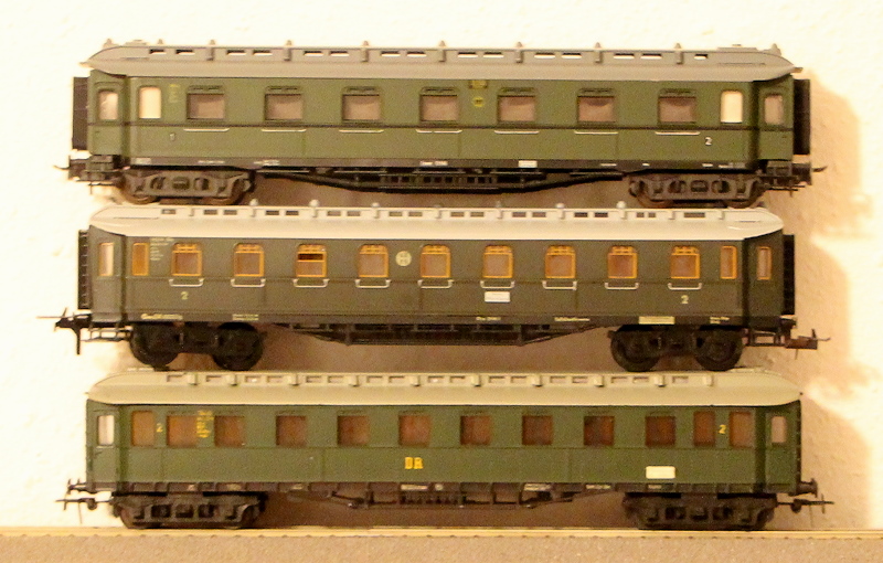 Die preußischen Reisezugwagen als H0-Modelle Vergle10
