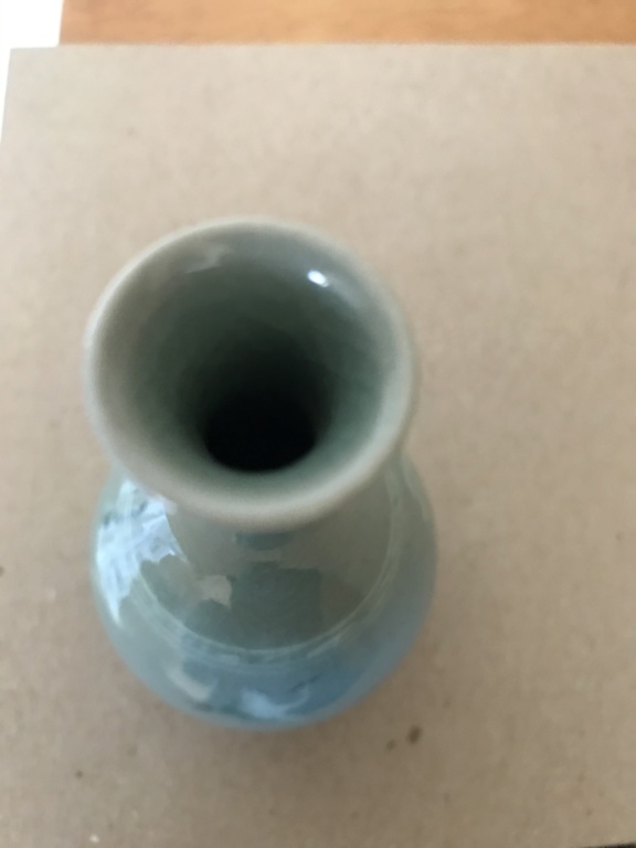 Celadon crane bud vase - Korean  47c1c010