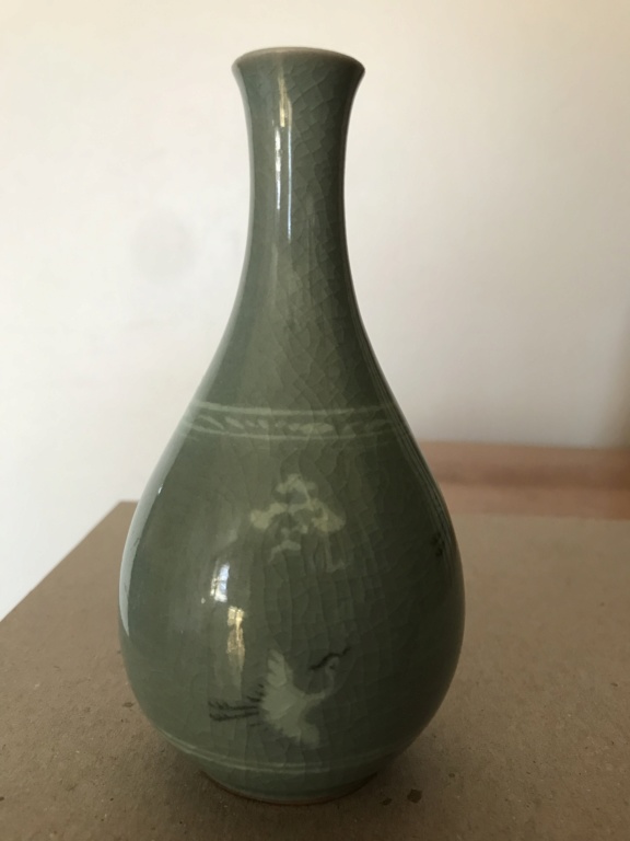 Celadon crane bud vase - Korean  637f2210