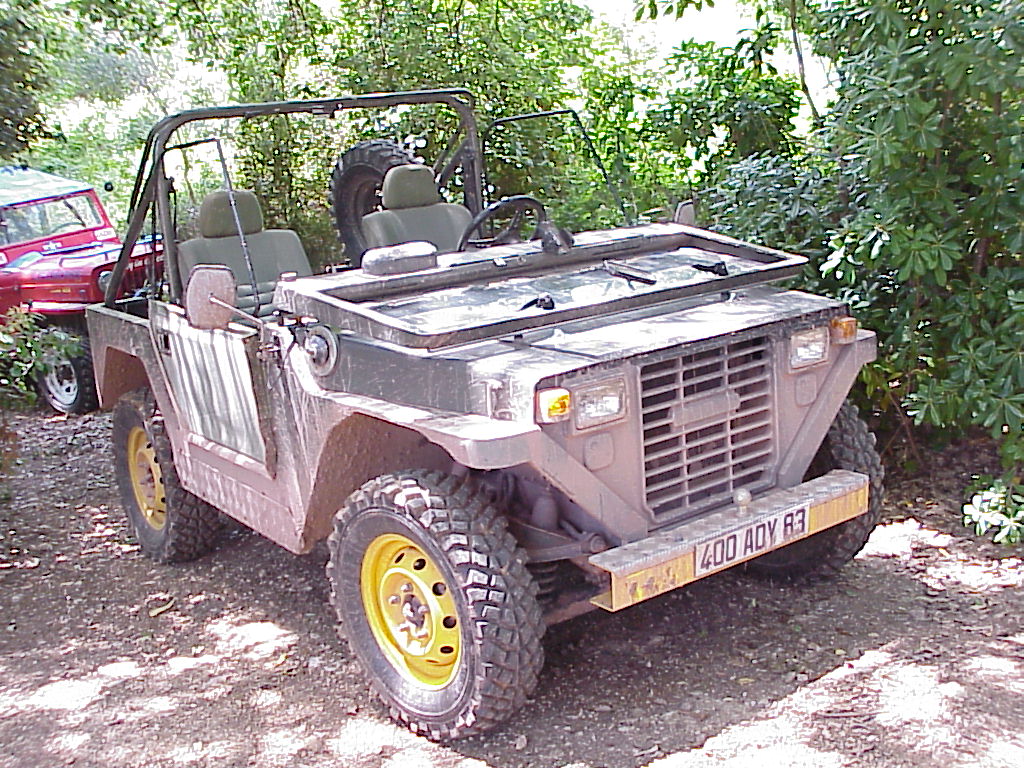 Recherche jeep poncin 4x4 Mvc-4810