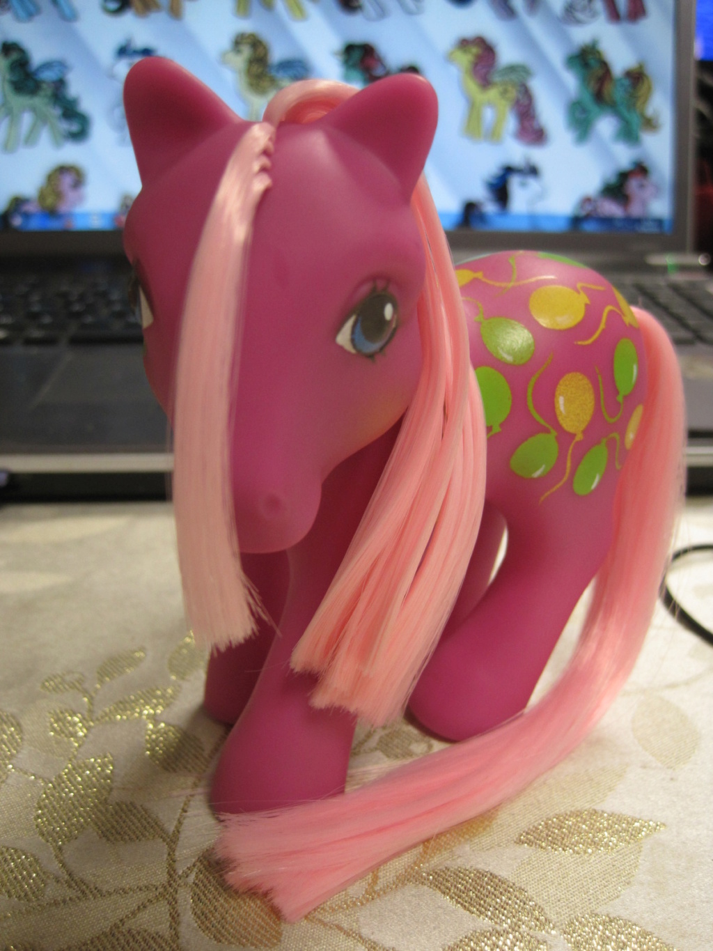 [PHOTOS] restaurations de poneys, barbie .......      (new mission p35) - Page 35 Img_0066