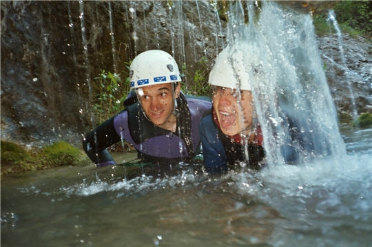 Qu'est-ce que le canyoning Mes-ph10