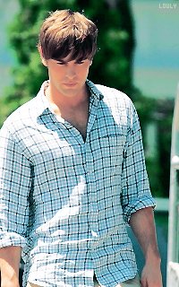 Chace Crawford Sans_185