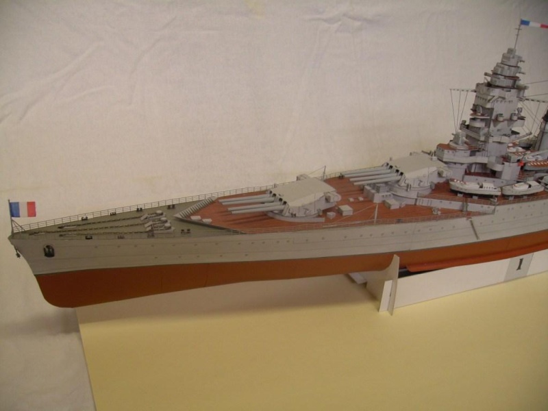 Franz. Schlachtschiff DUNKERQUE 1:200 von WAK Galerie Pict5611