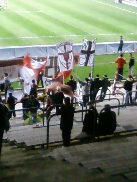 Nimes - Guingamp 27.03.09 No_eag11