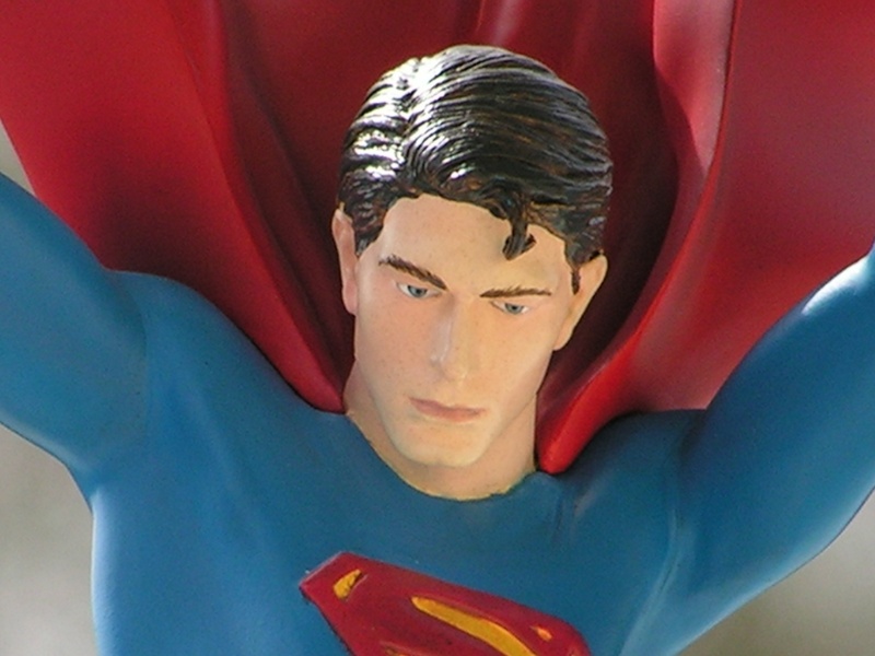 WETA WORKSHOP SUPERMAN RETURNS: DISASTER AVERTED Statue Superm14