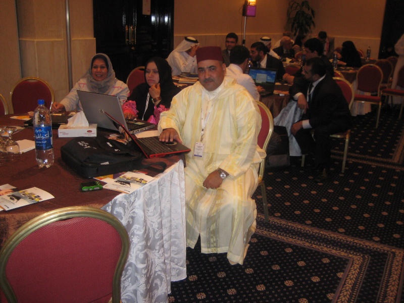 مشاركة كاتب الجمعية في ملتقى عمان Img_0714